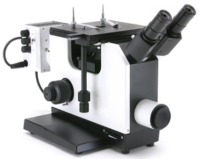 偏光の逆にされた金属顕微鏡は結晶学の分析のために置きました